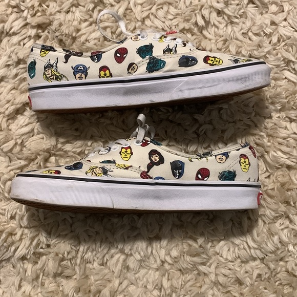 VANS x MARVEL Low Lace Up Sneaker. Mens Sz. 9 Multicolor 134171001 pre-owned - Picture 5 of 9